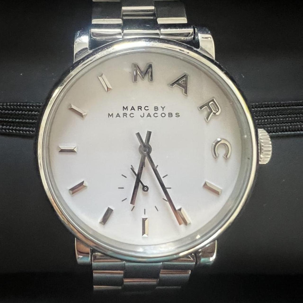 Marc by Marc Jacobs Women's Silver Watch (4)