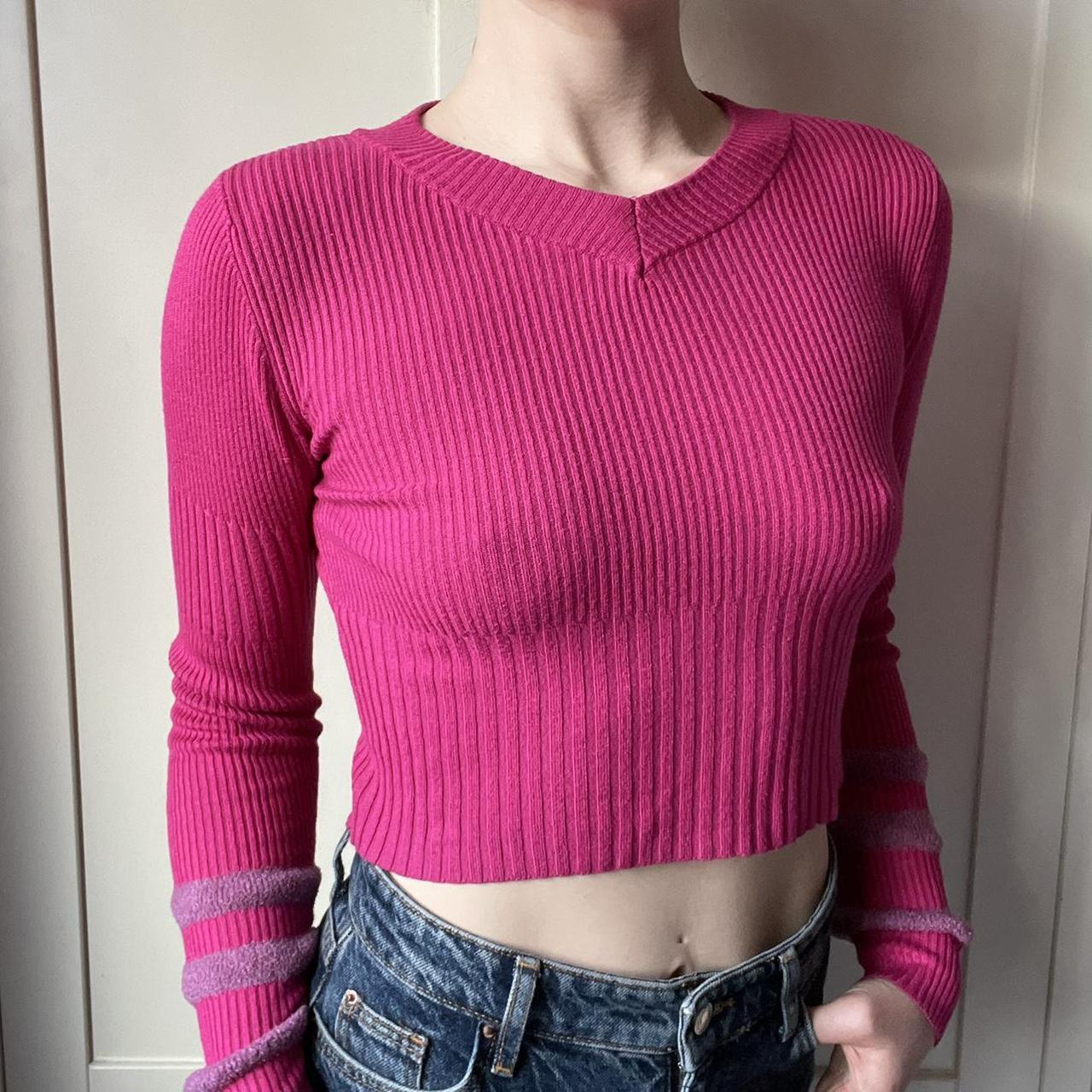 Gorgeous super soft cropped fuchsia jumper. Super... - Depop