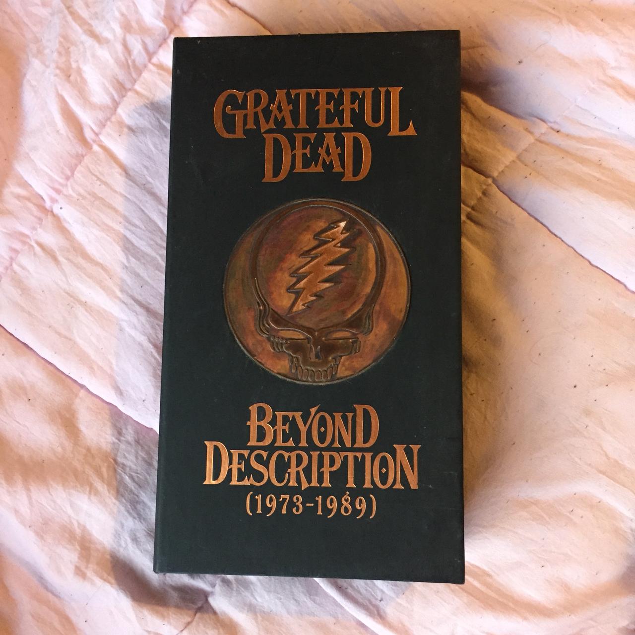 Grateful Dead Beyond Description 12 CD box set. Some...