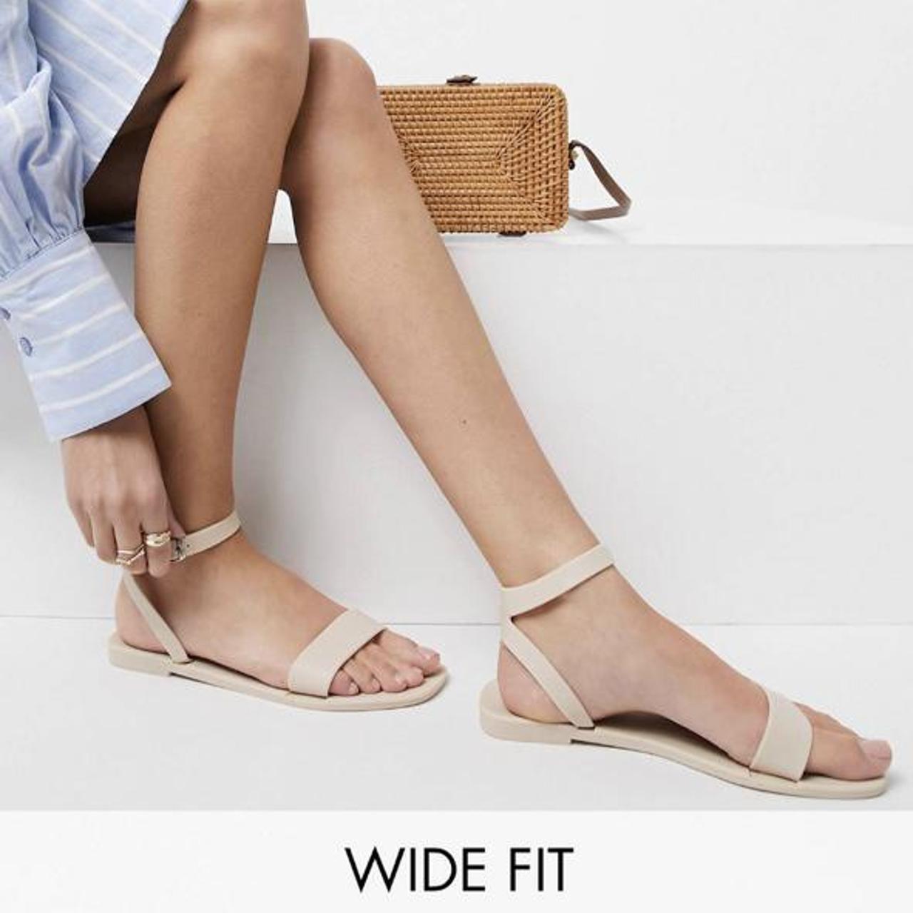 asos wide fit meaning