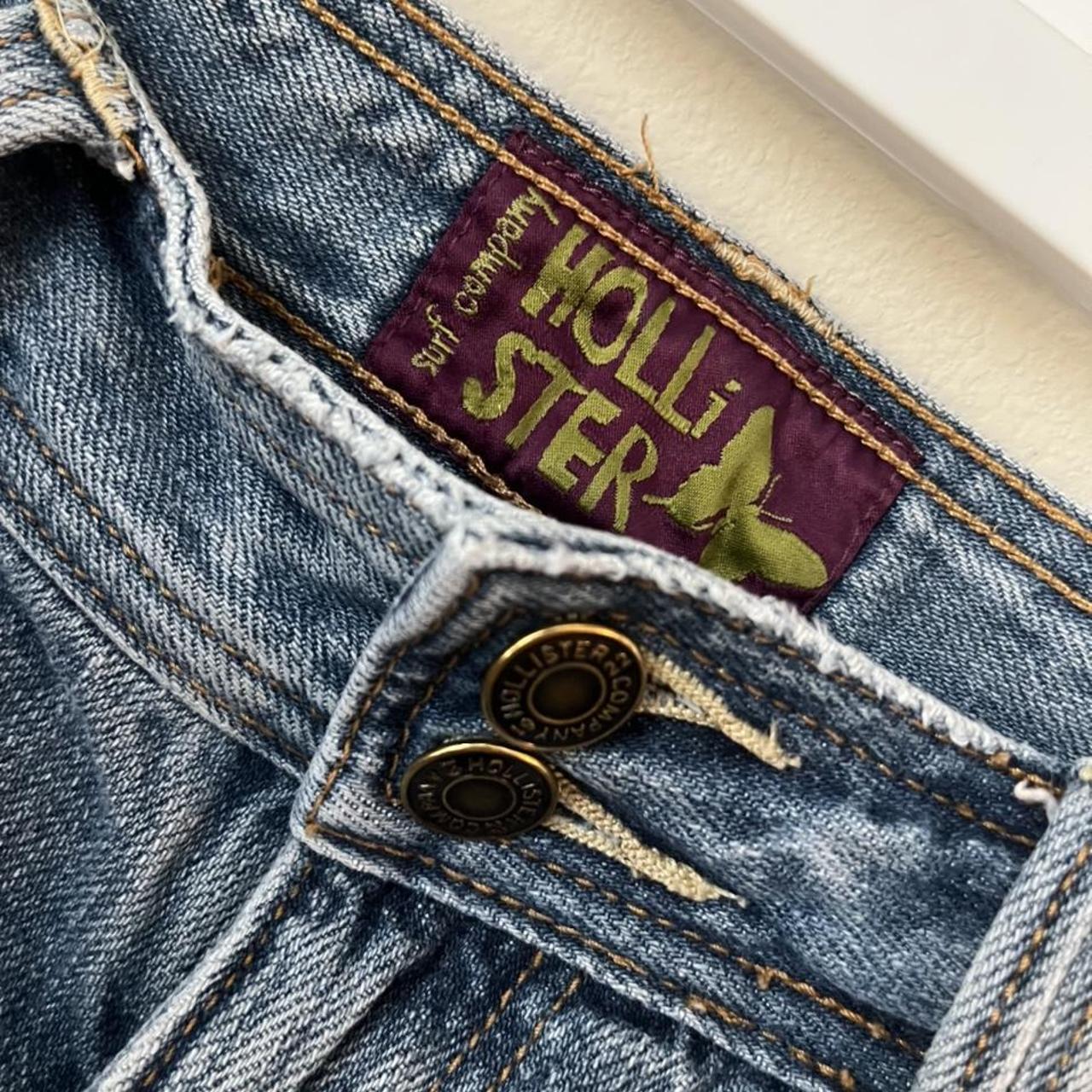 Cutest y2k vintage Hollister bootcut jeans! In... Depop