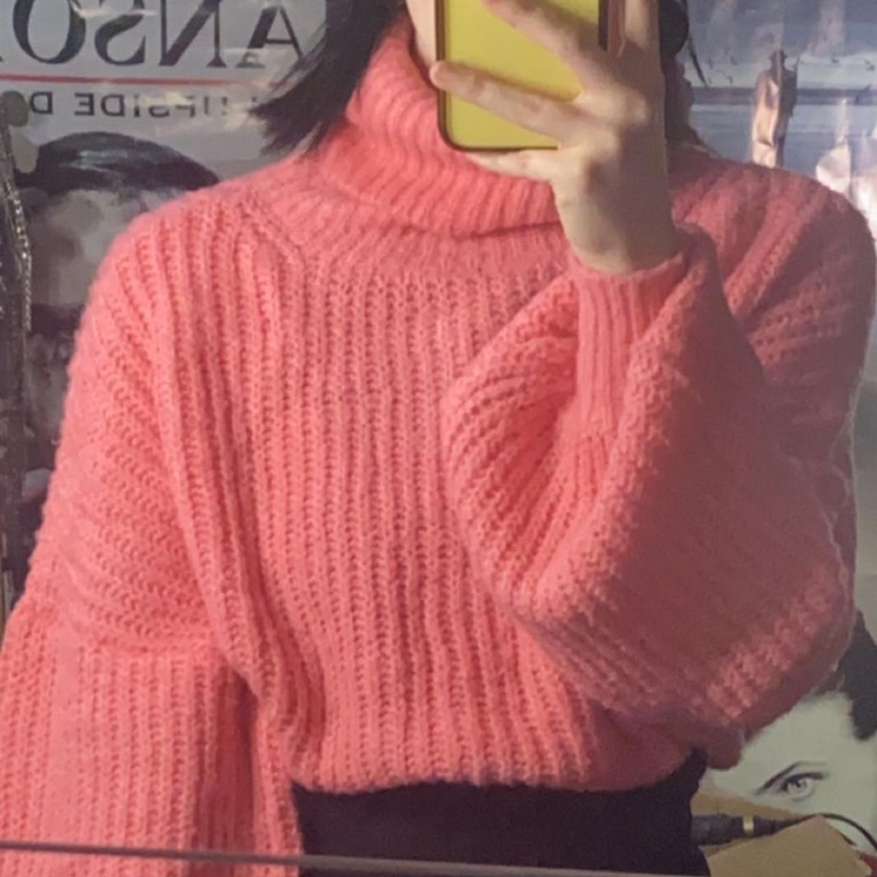 Women's Pink Jumper Depop
