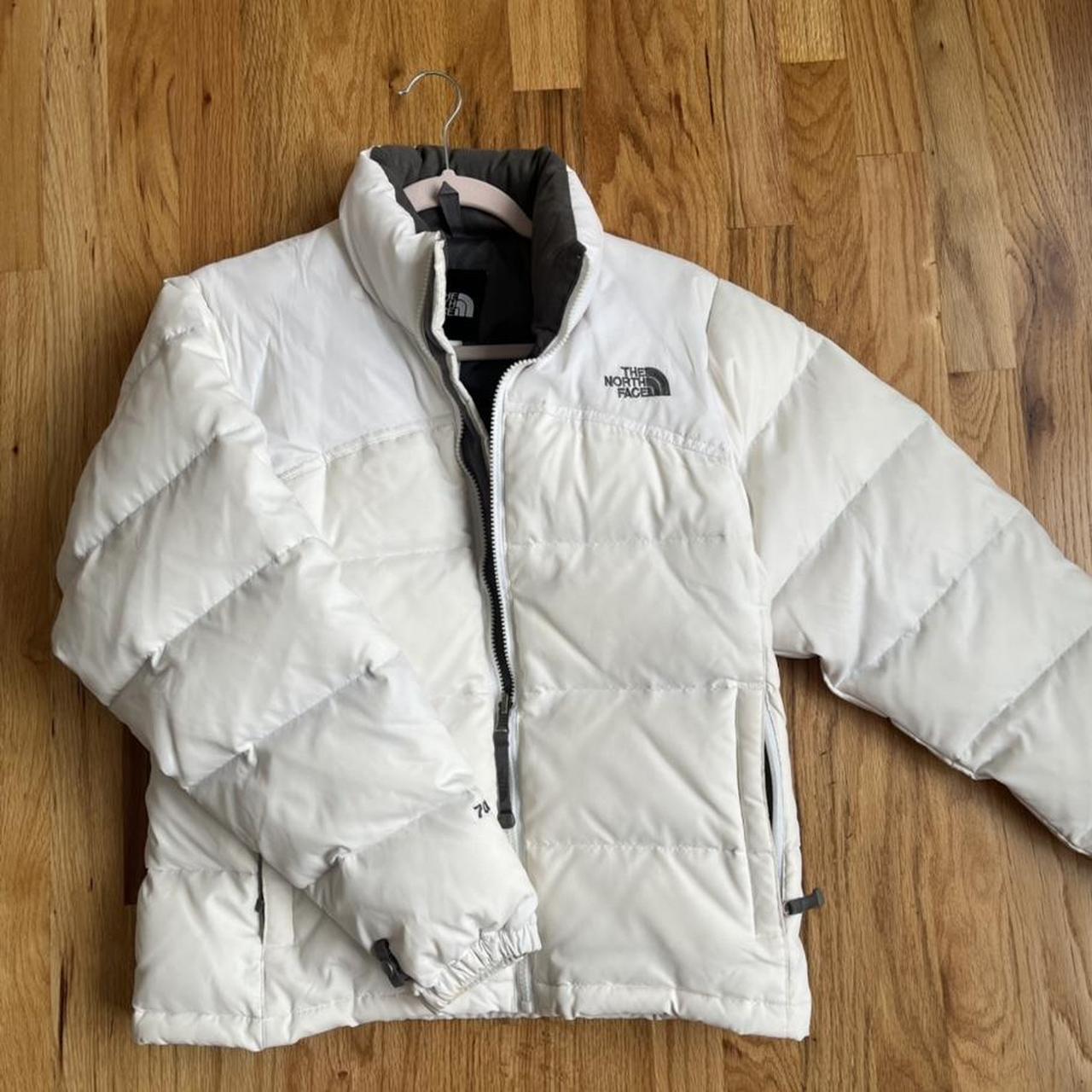 WHITE NORTH FACE 700 PUFFER JACKET SIZE SMALL ALMOST... - Depop