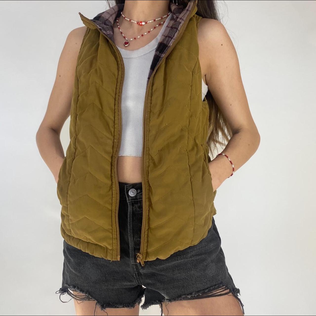 tan puffer vest women