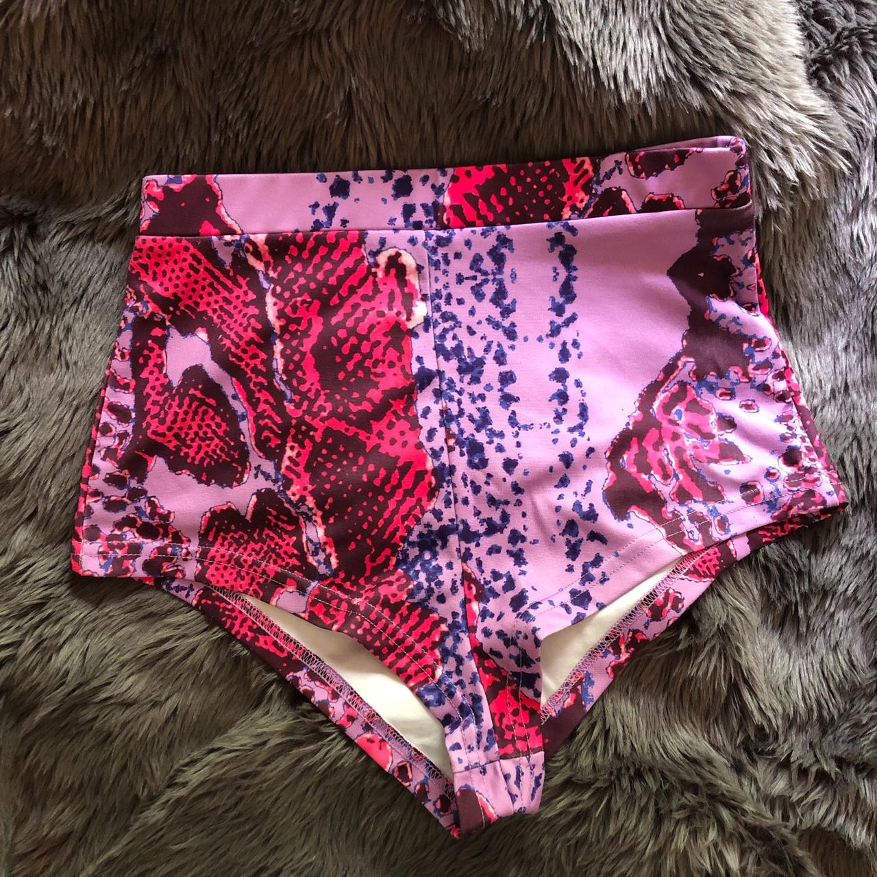item listed by chloee_raee