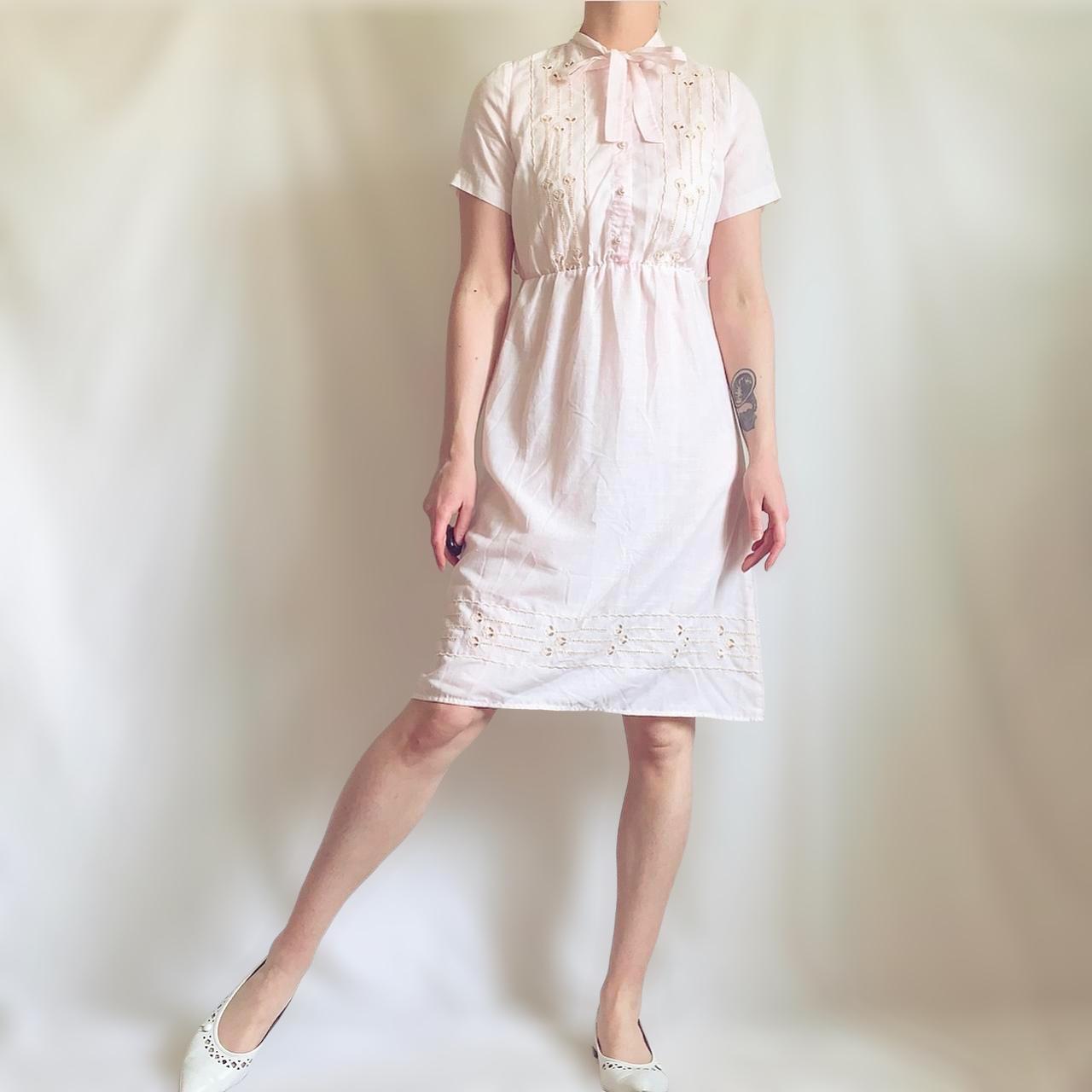 Vintage 70s/80s Pastel Pink Dress, Embroidered... Depop