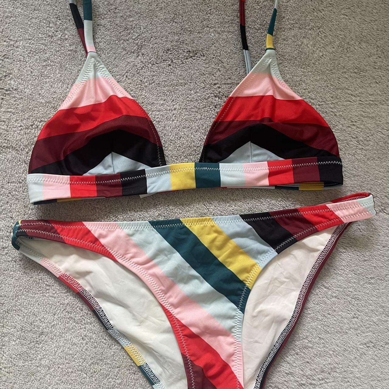 Solid & Striped Women's Red and Pink Bikinis-and-tankini-sets | Depop