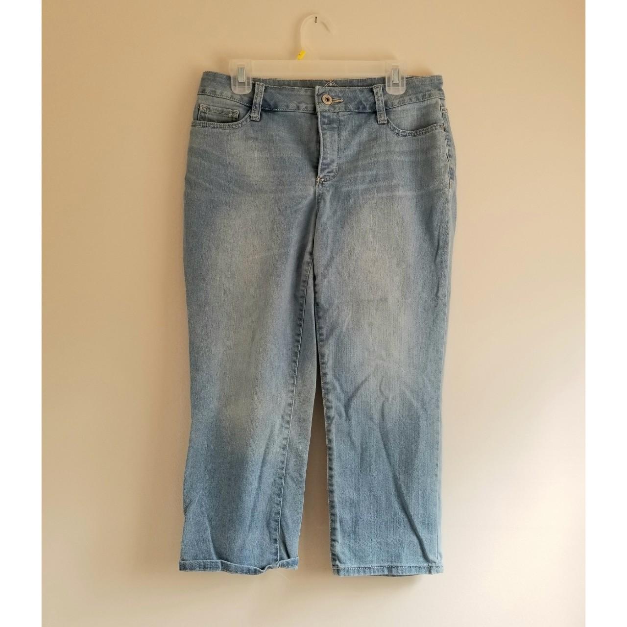 St. John's Bay Light Wash Denim Crop Capris Jeans... - Depop