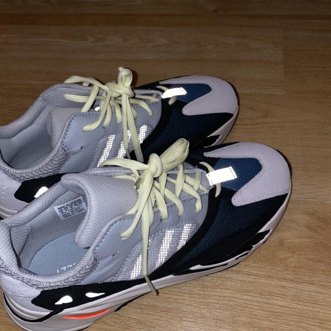 yeezy 700 too small