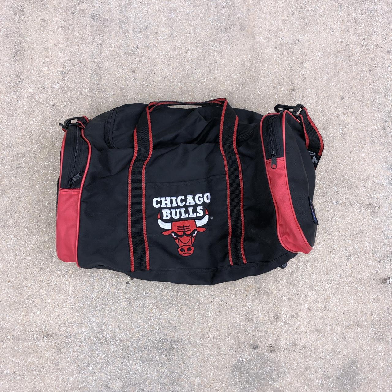 Chicago Bulls NBA Duffel Bag Basketball Gym Sports Vintage 90s
