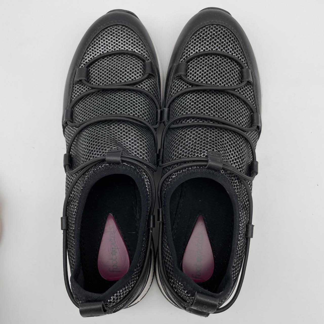 Product Image 3 - Super comfy slip on shoes.