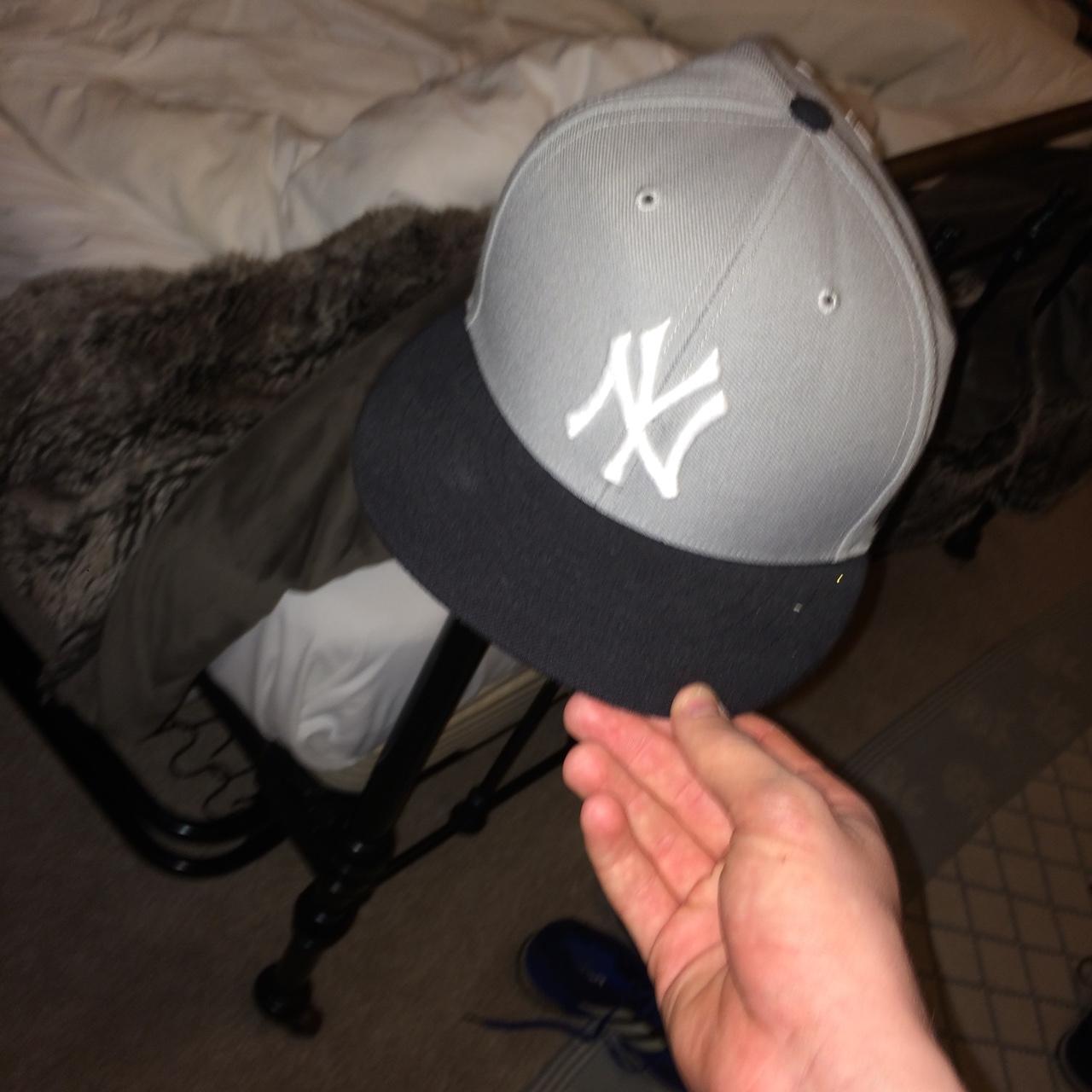 yankees flat cap