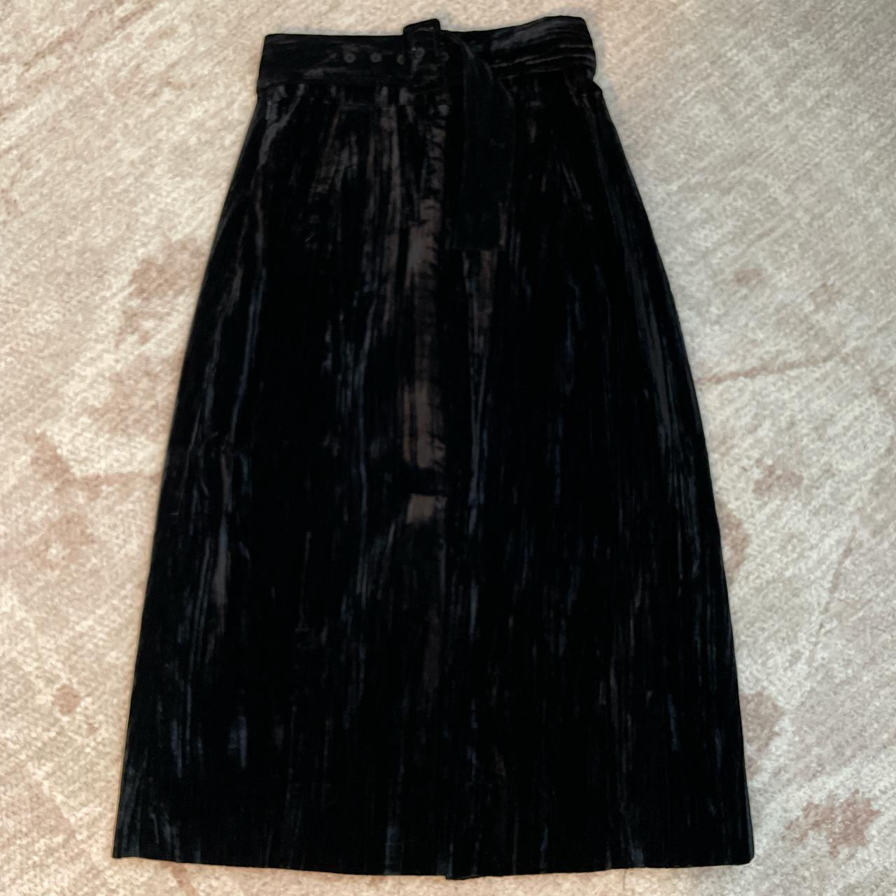 Whistles Women's Black Skirt | Depop