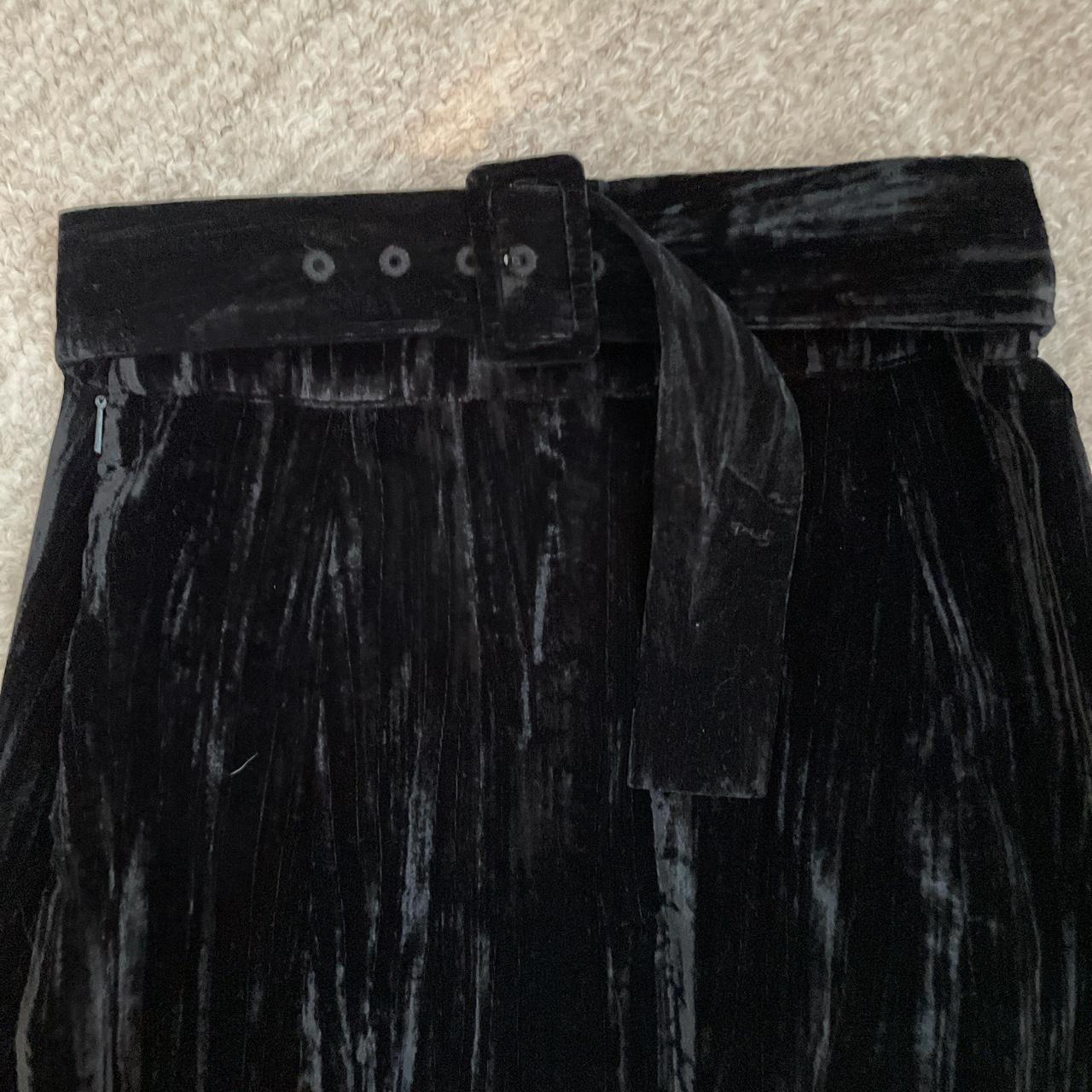 Whistles Women's Black Skirt | Depop