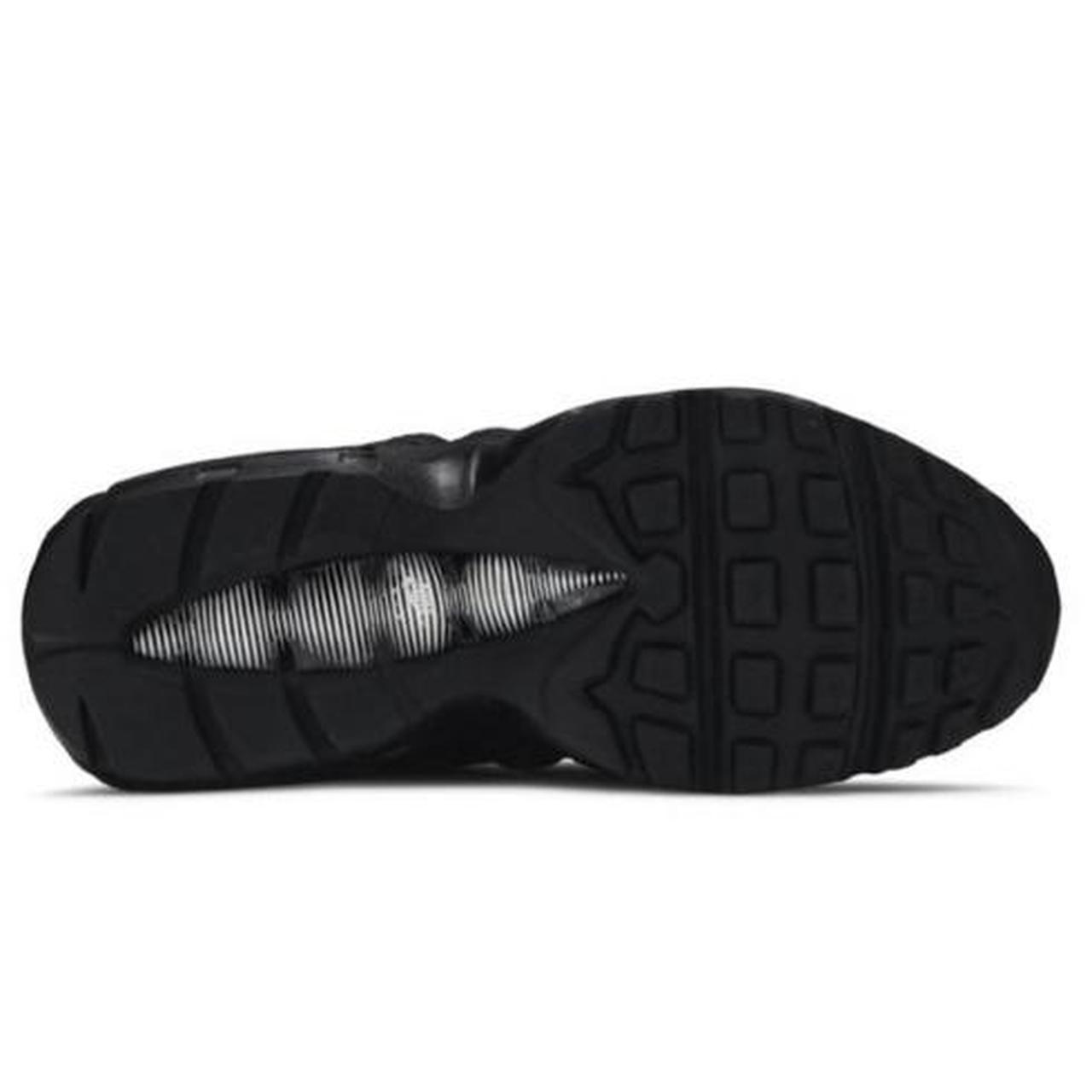 95s triple black