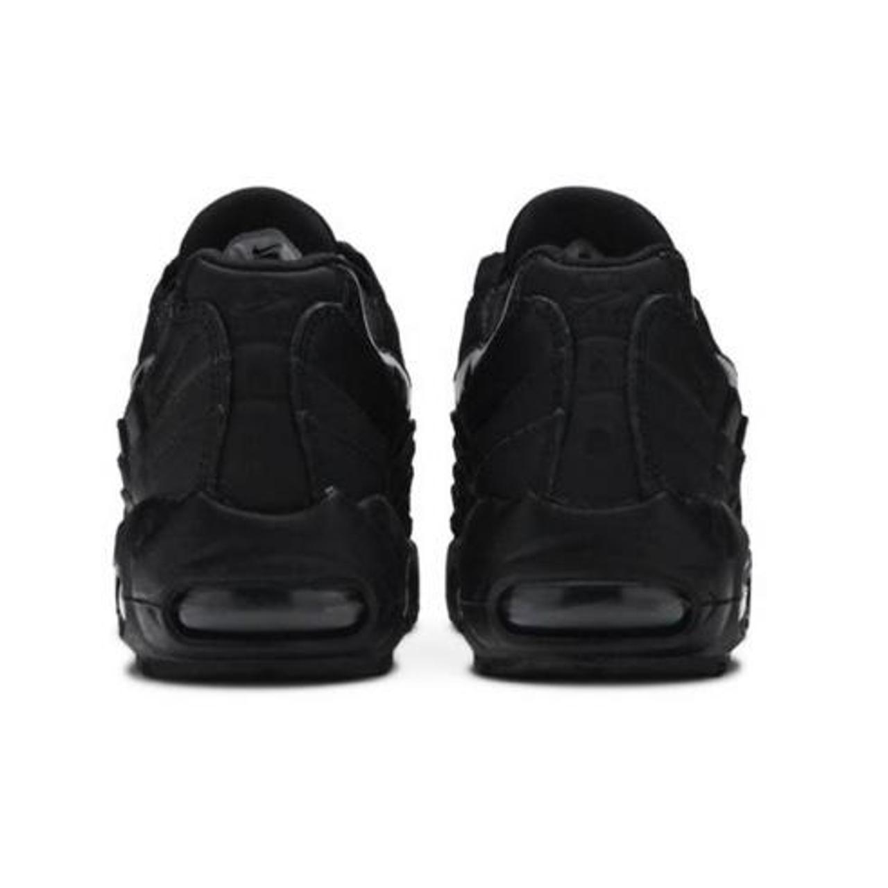 95s triple black