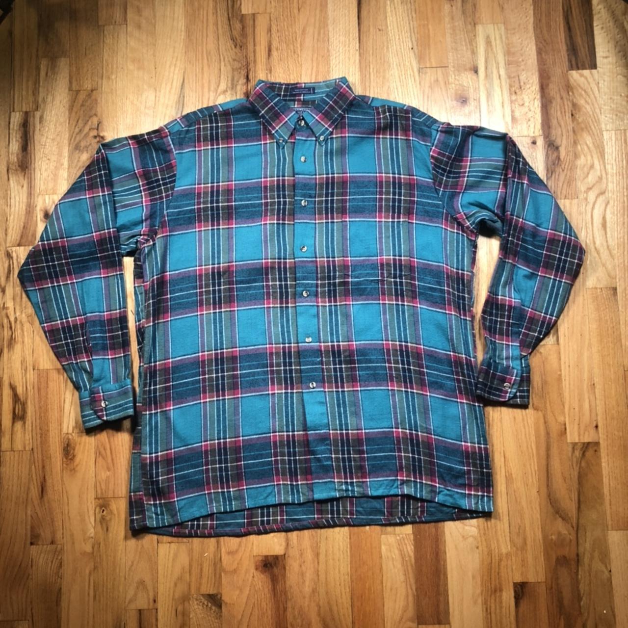 Free Shipping Vintage Van Heusen Flannel Top Shirt... - Depop