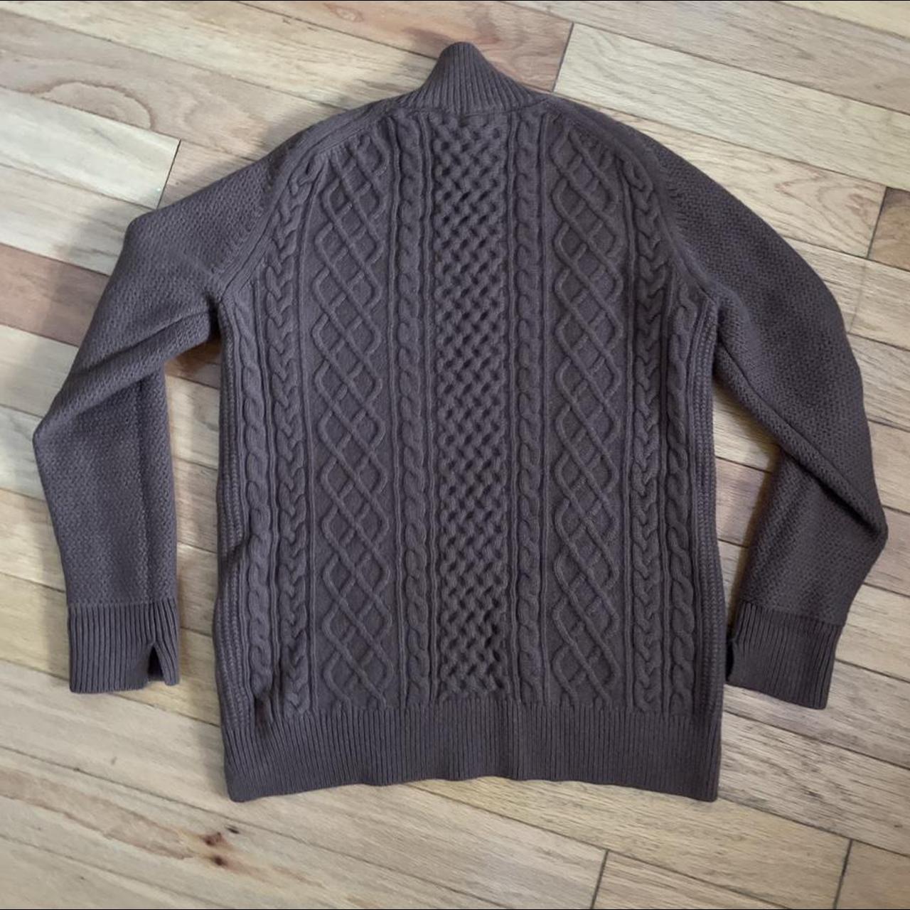 Uniqlo cable hot sale knit jumper