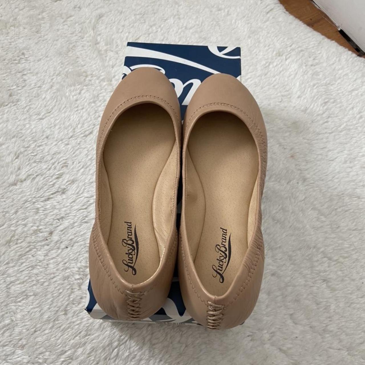 Lucky brand nude flats hot sale