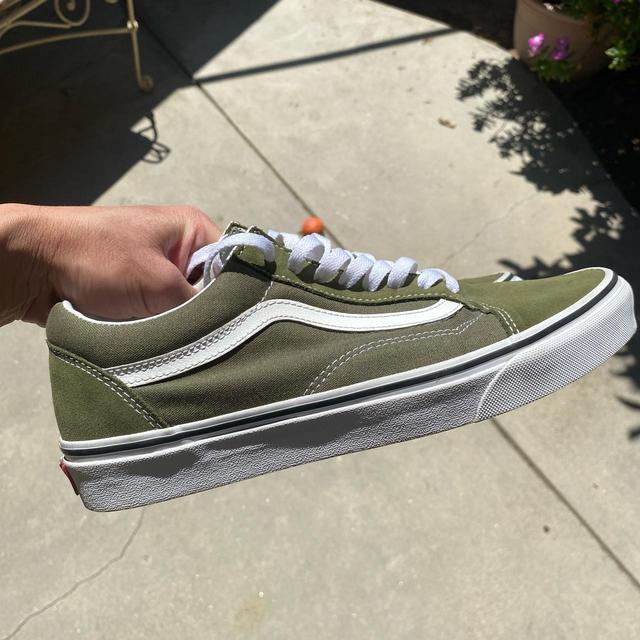 Vans old hot sale skool olive green