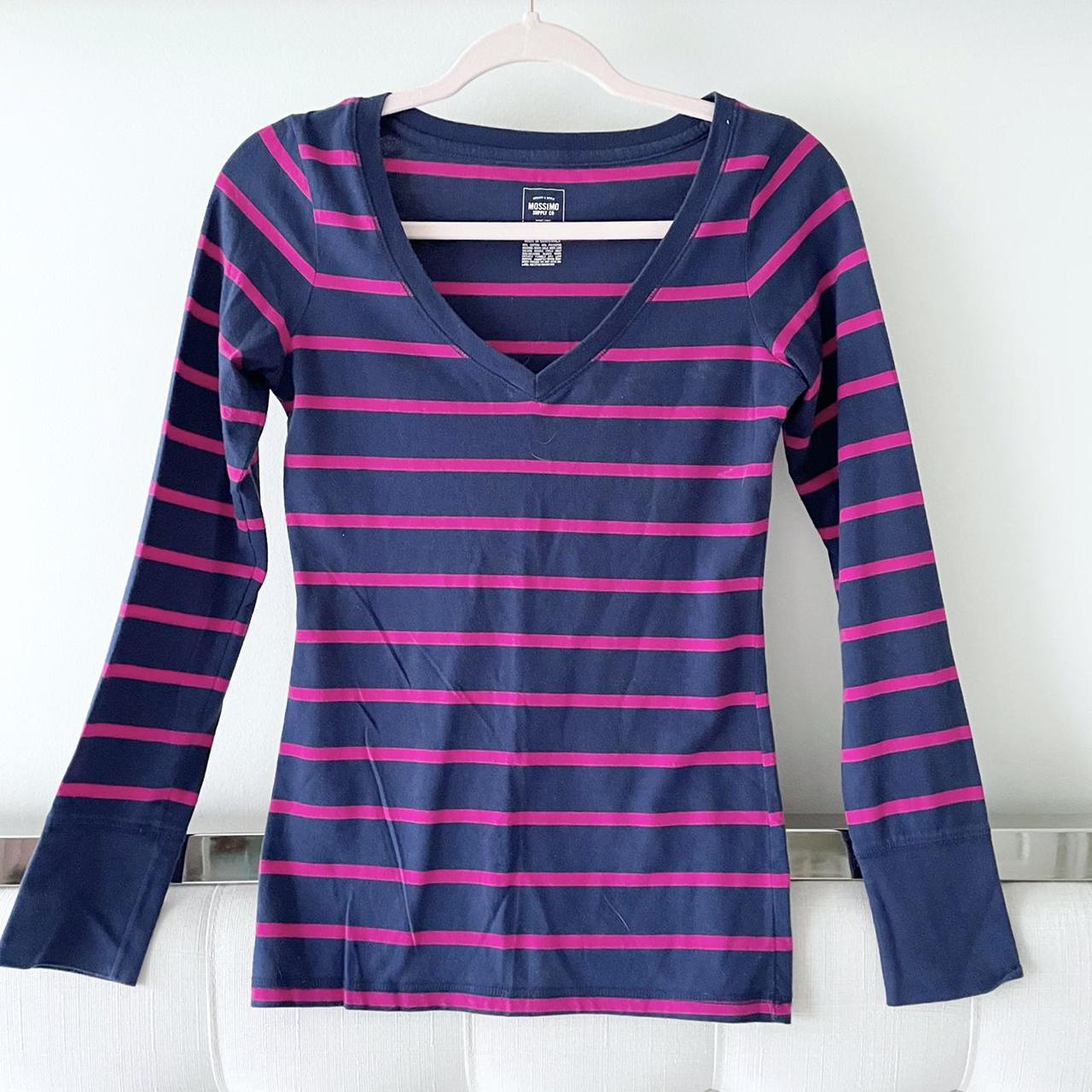 mossimo long sleeve v neck