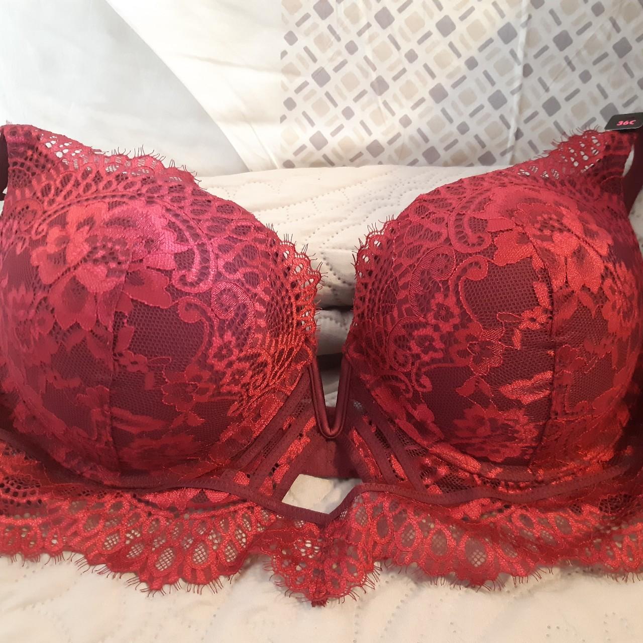 La Senza DIVA Demi/Demi-Buste Red Rose Thin Cup Bra, Women's Fashion, Tops,  Other Tops on Carousell