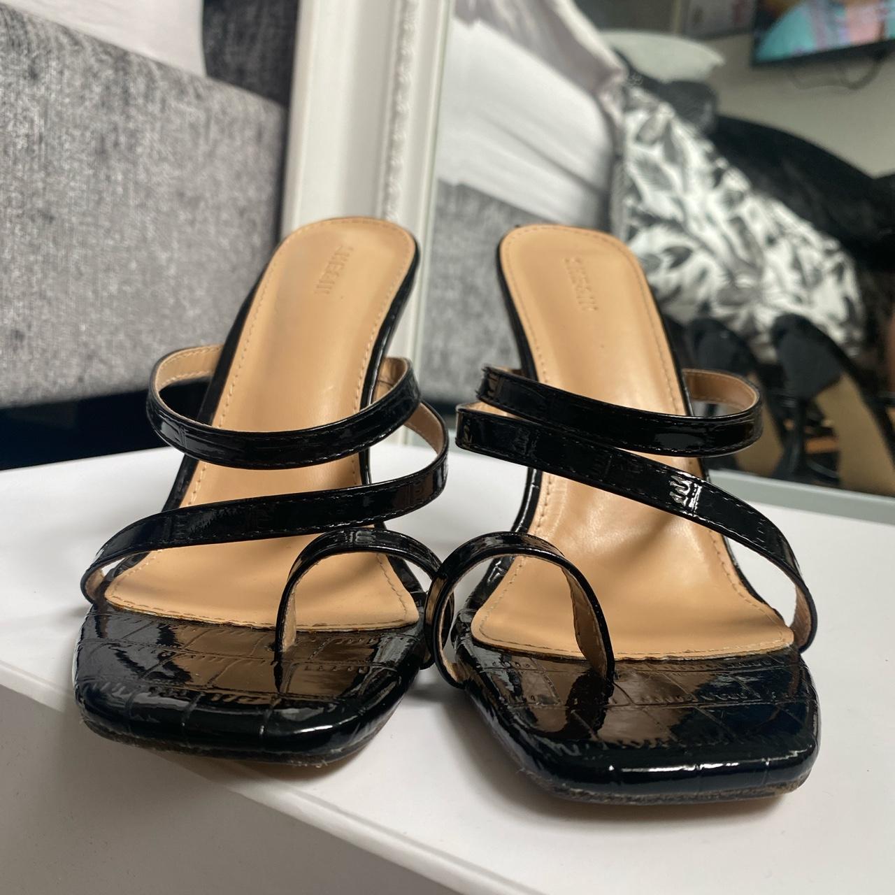 SHEIN Women's Black Courts | Depop