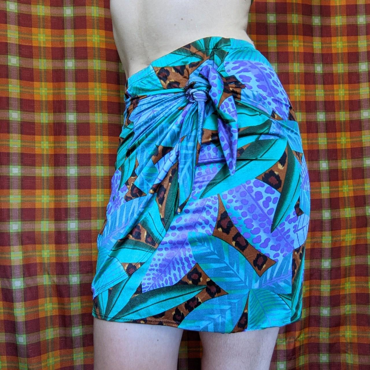 Jantzen Women's Purple and Blue Skirt Depop