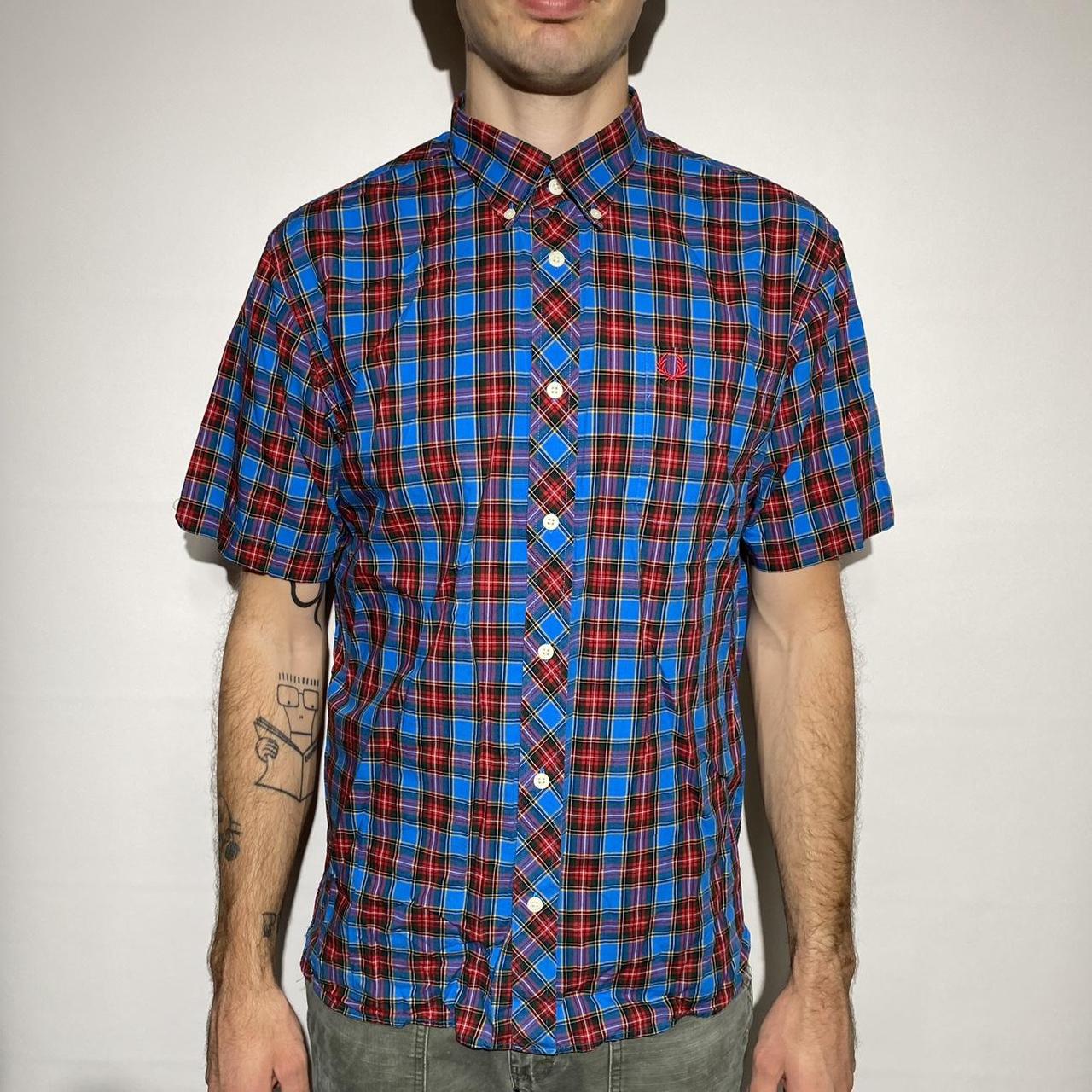 Product Image 1 - Fred perry mens button down