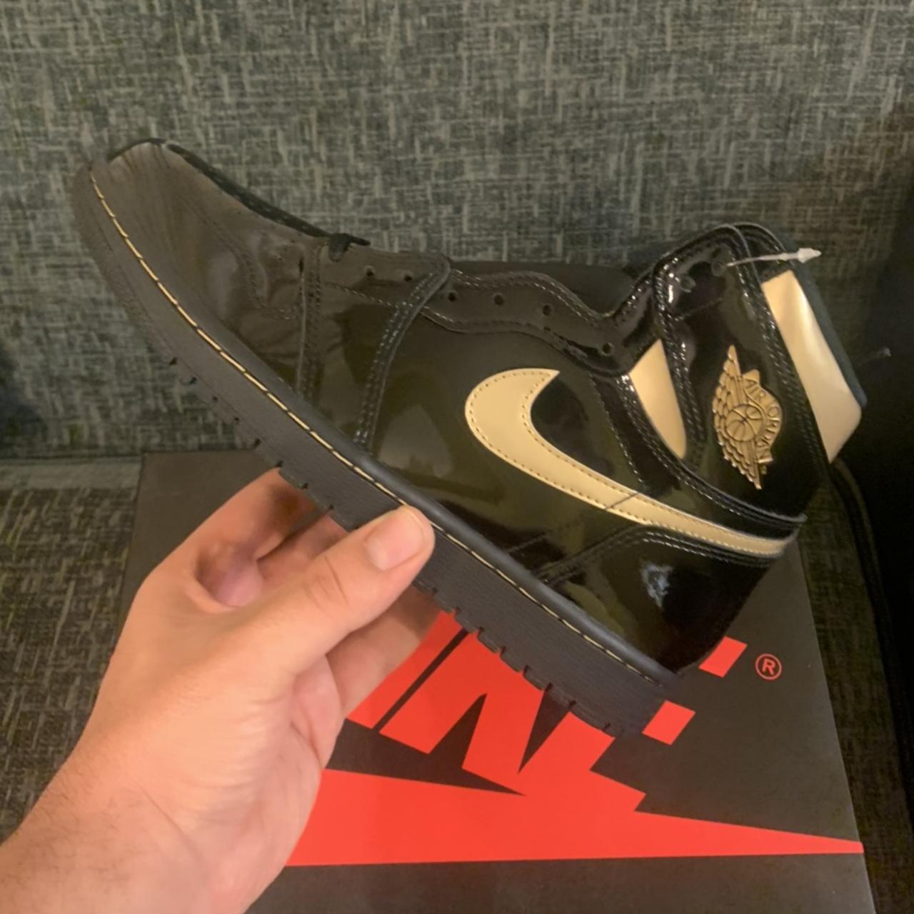 jordan 1 igloo replica