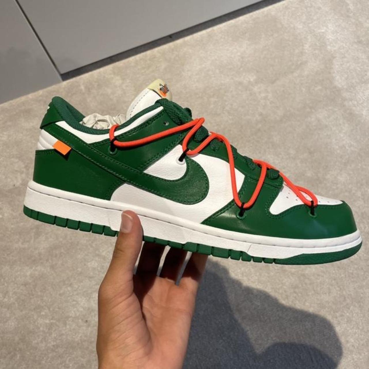 Nike Men's Green and White Trainers | Depop