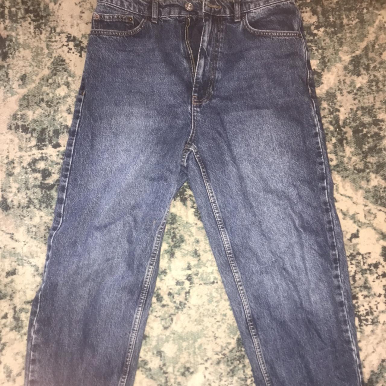 URBAN OUTFITTERS BDG “VINTAGE BOW” JEANS 30x30... - Depop