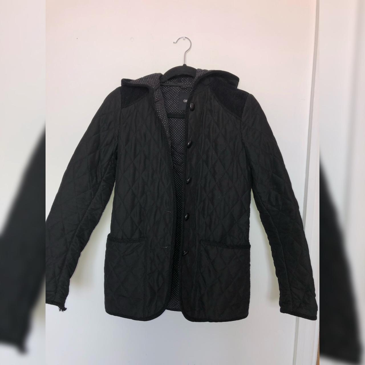 Black quilted coat, with padded elbow pads, two... - Depop