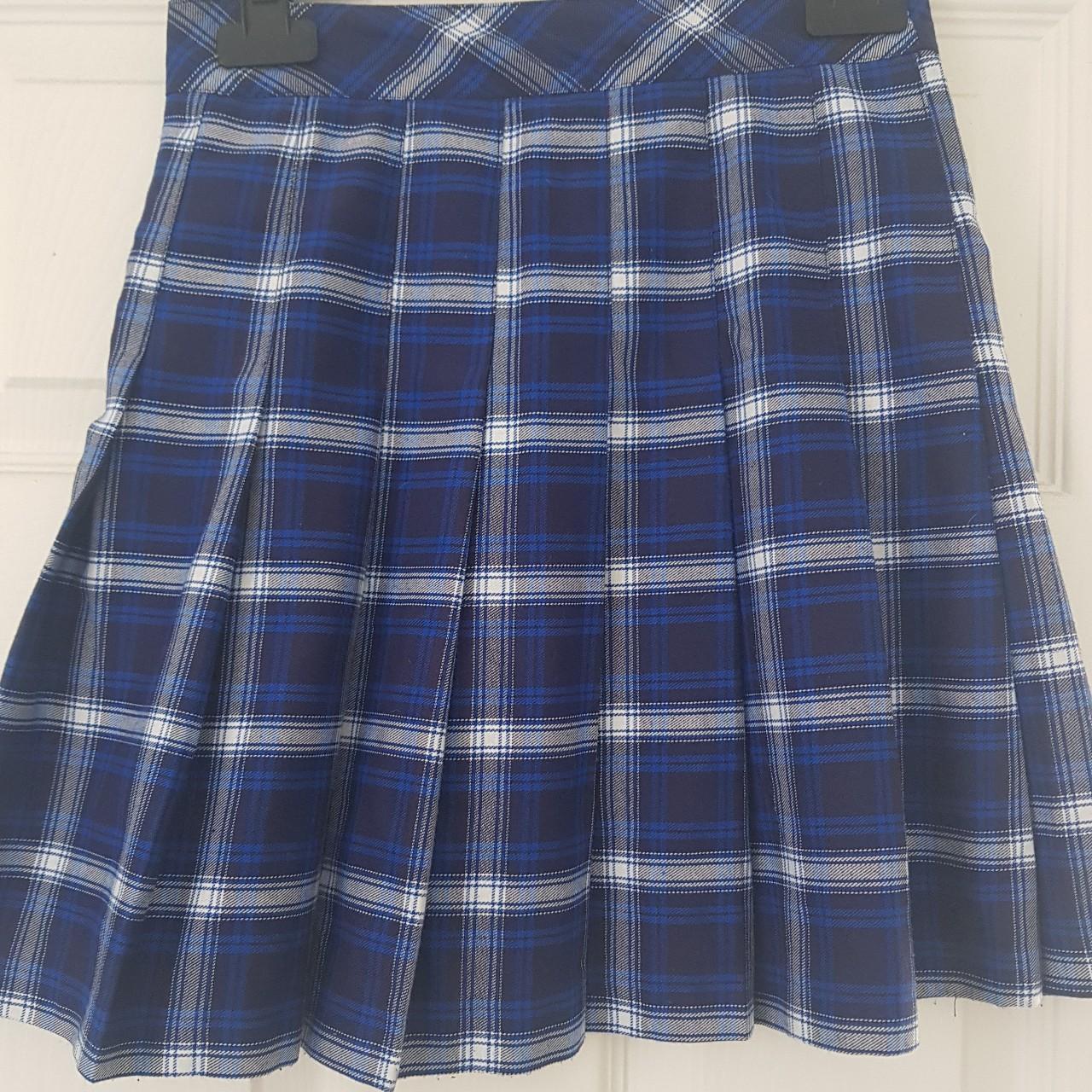 Pleated white and blue tennis skirt :D ~super... - Depop