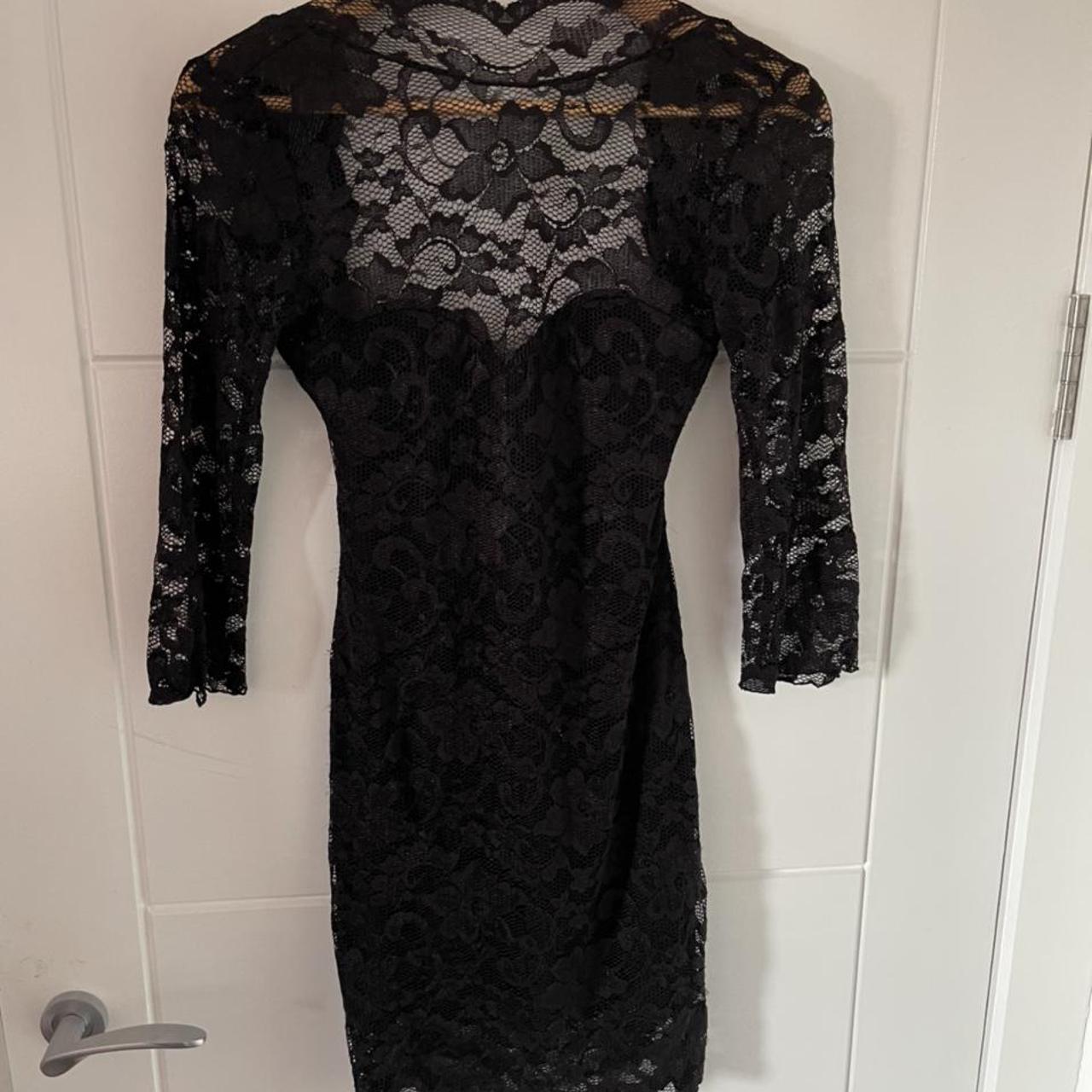 Kevan Jon Lace Dress Size: 1 (Equates to a U.K. 8)... - Depop