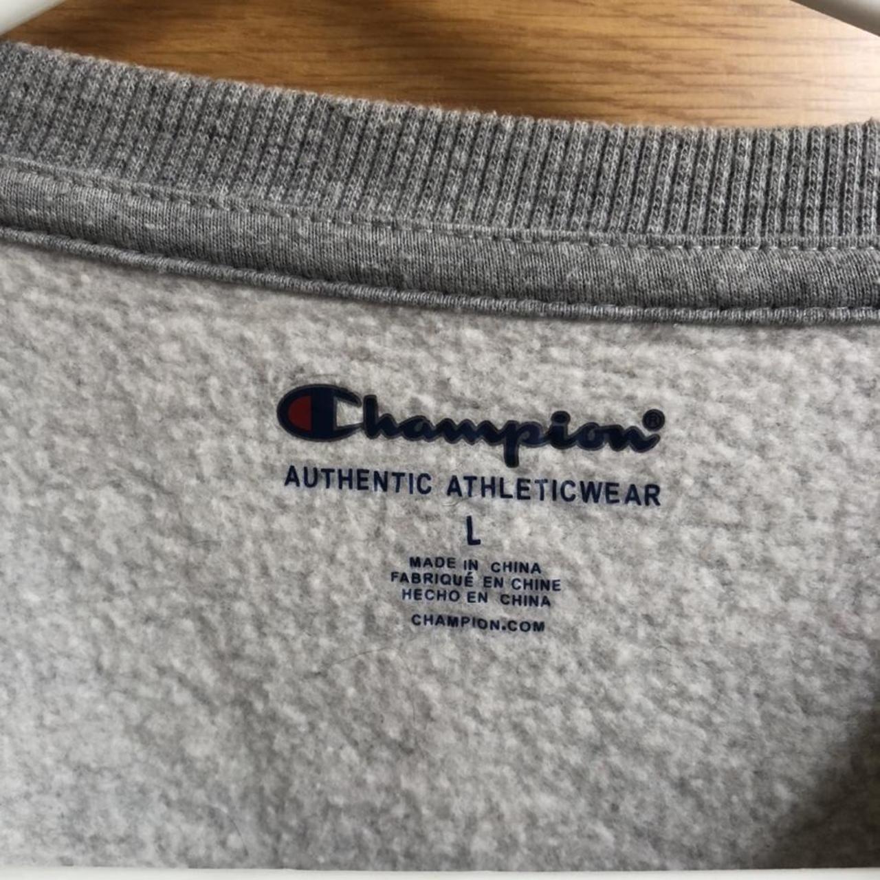 Champion Women's Sweatshirt | Depop