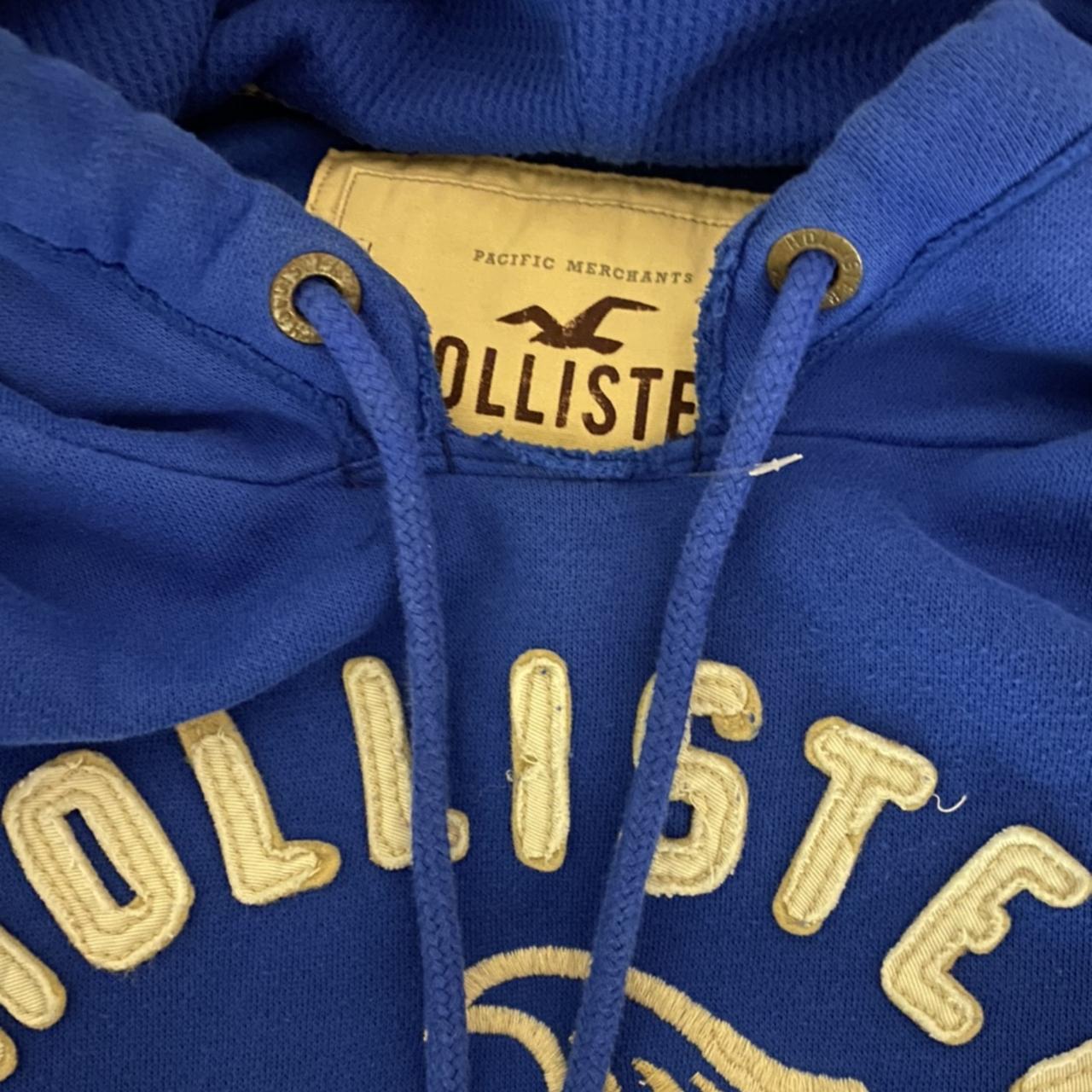 Blue and yellow hollister hot sale hoodie