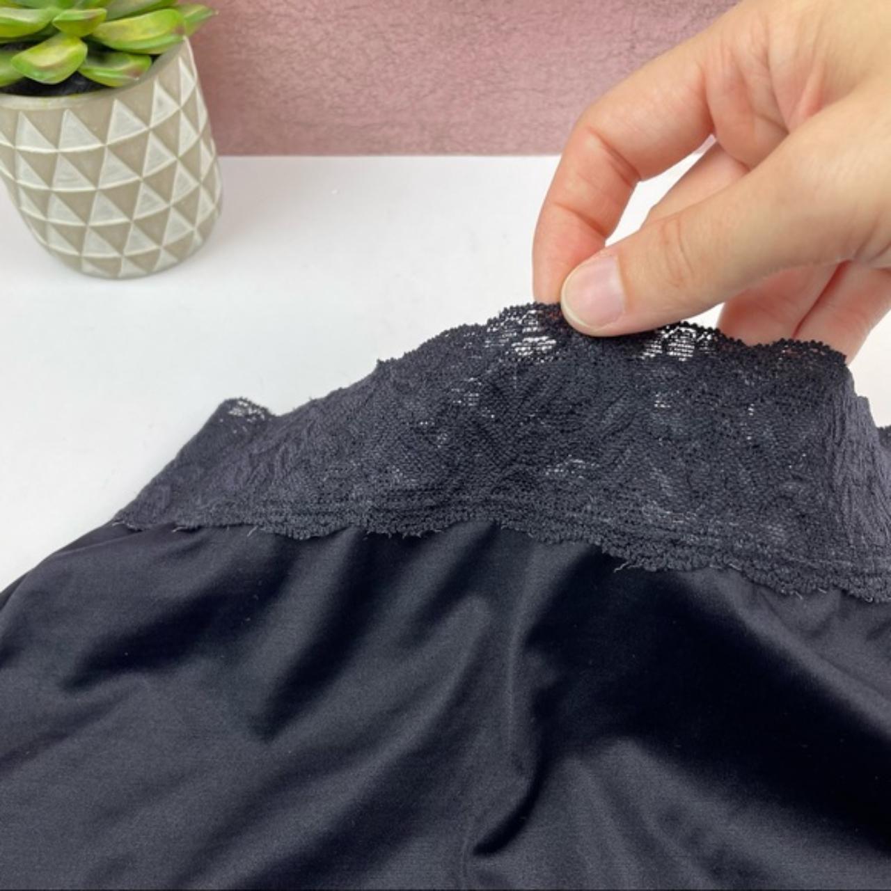 Vassarette Solid Black Slip Lingerie Lace Women - Depop