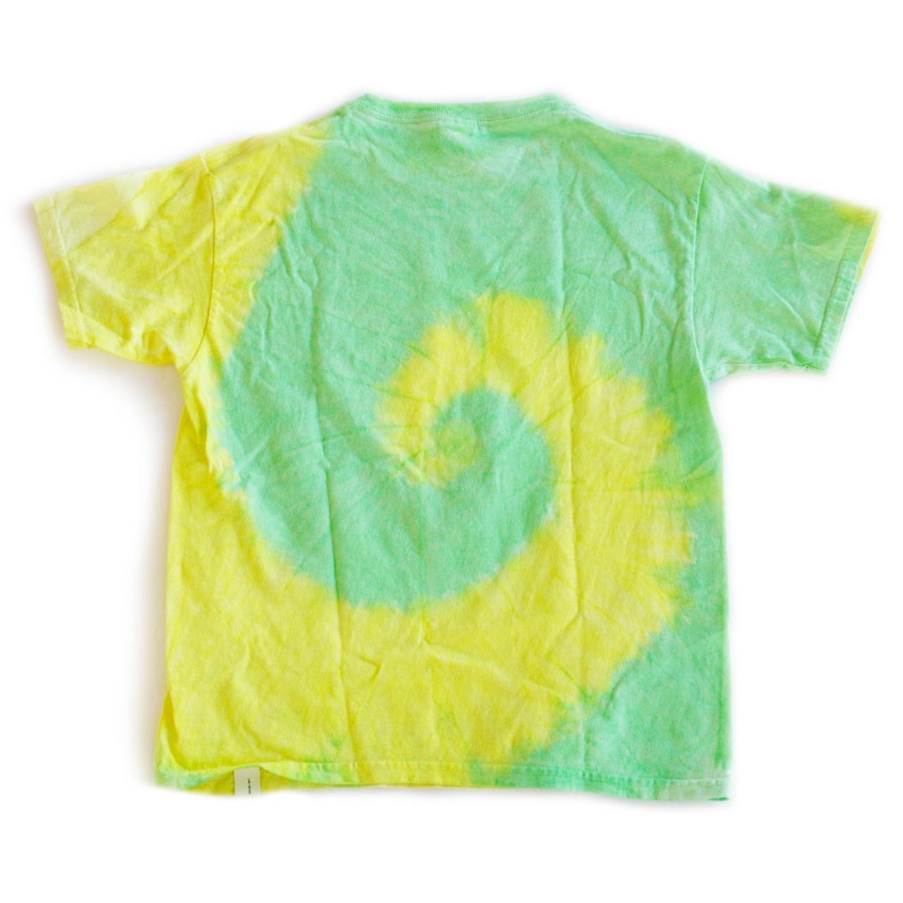Gildan Women's Green and Yellow T-shirt (2)