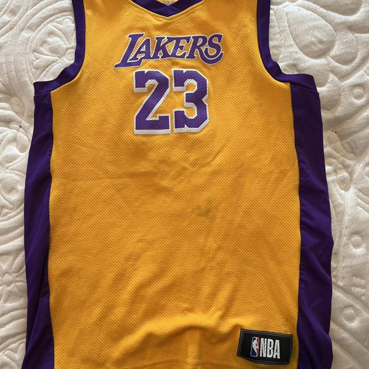 Youth large lebron hot sale james jersey