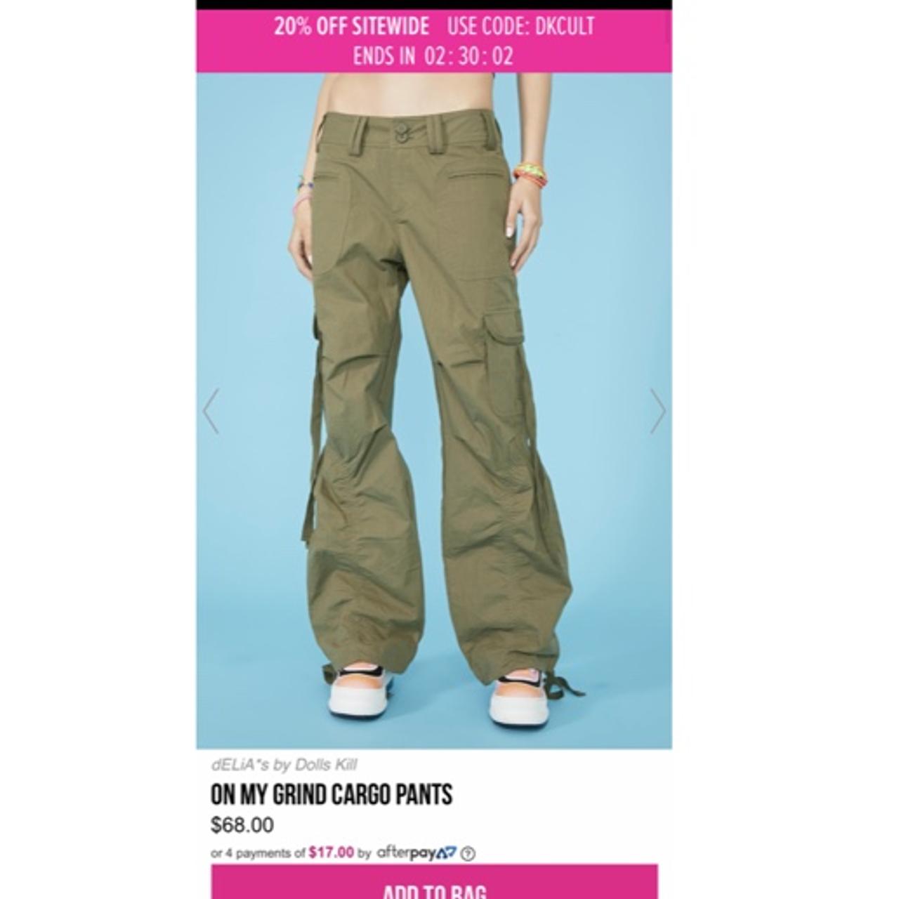 low-waist-green-cargo-pants-from-dollskill-size-s-depop