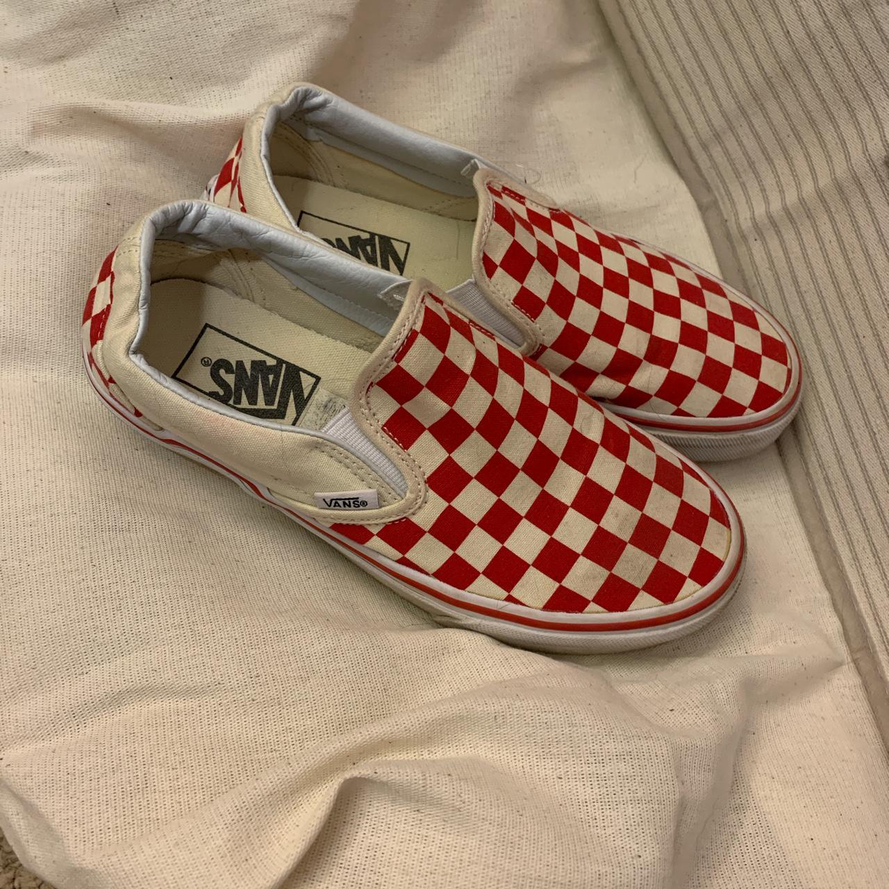 womens size 5 checkered vans