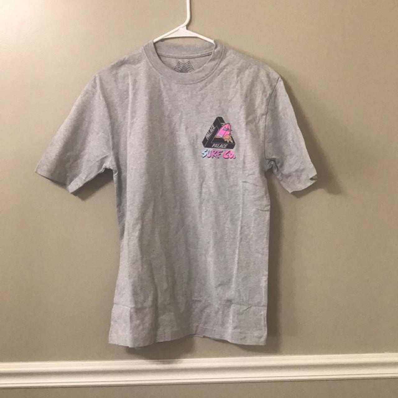 Product Image 1 - Palace Tri-Surf Co T-shirt
Brand new
Size