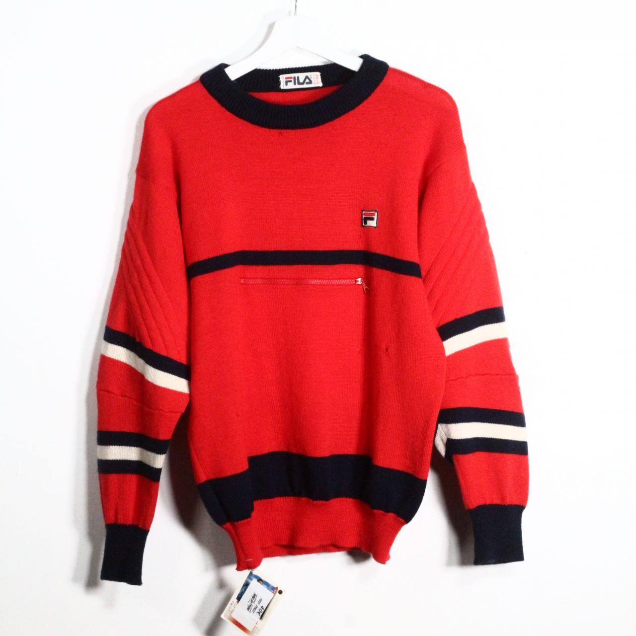 Pull Vintage – Fila – M Longueur épaule à bas du... - Depop