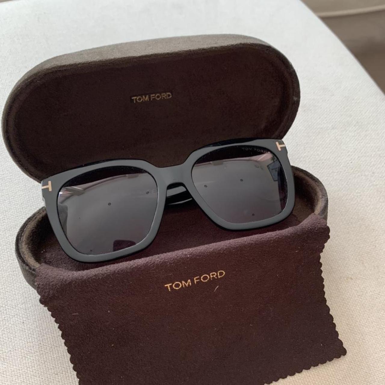 TOM FORD Women's Black Sunglasses | Depop