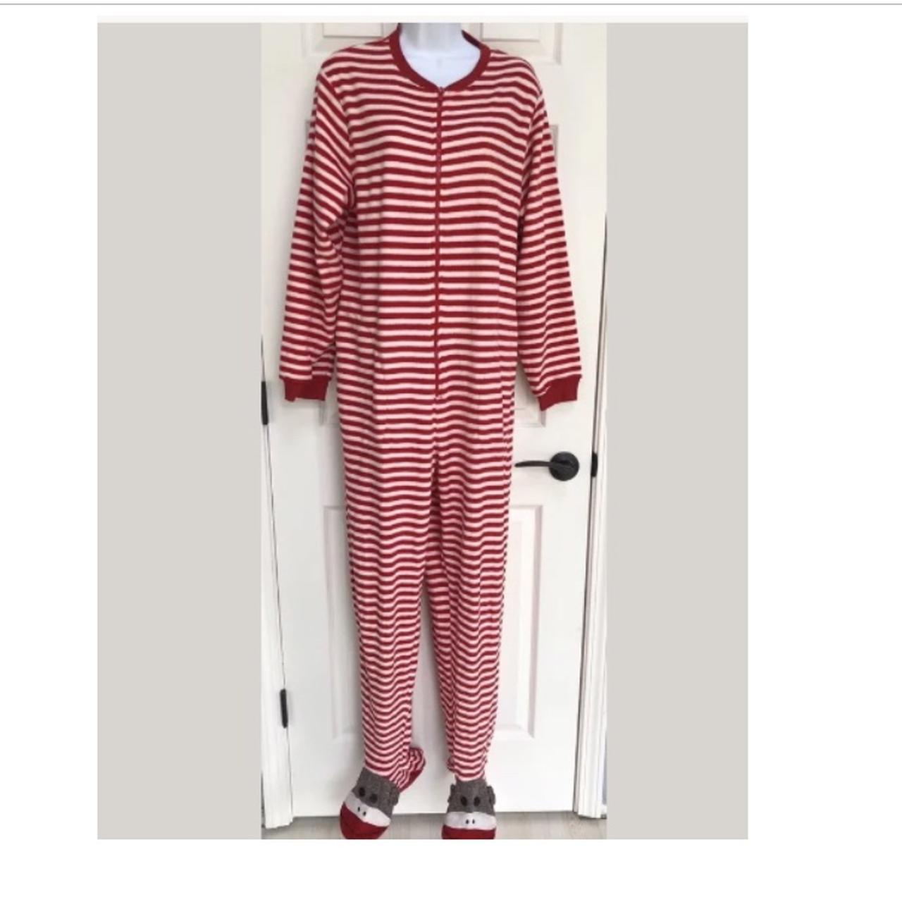 Onesie with discount hole in back