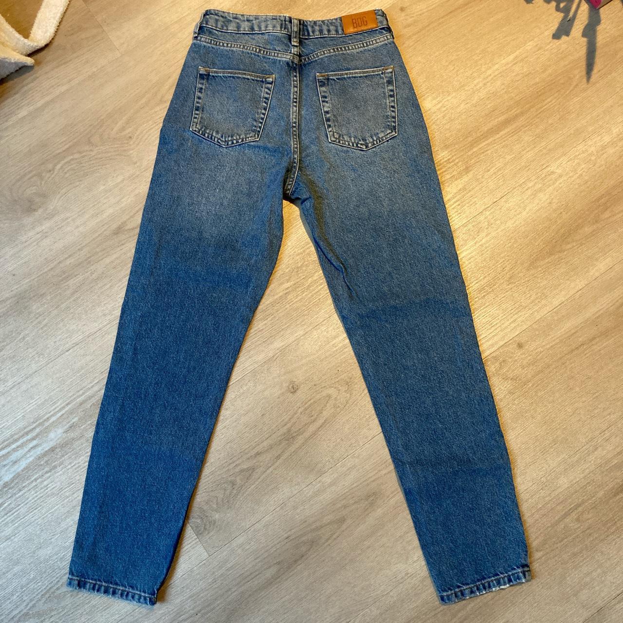 blue BDG mom jeans w26 l32 in absolutely perfect... - Depop