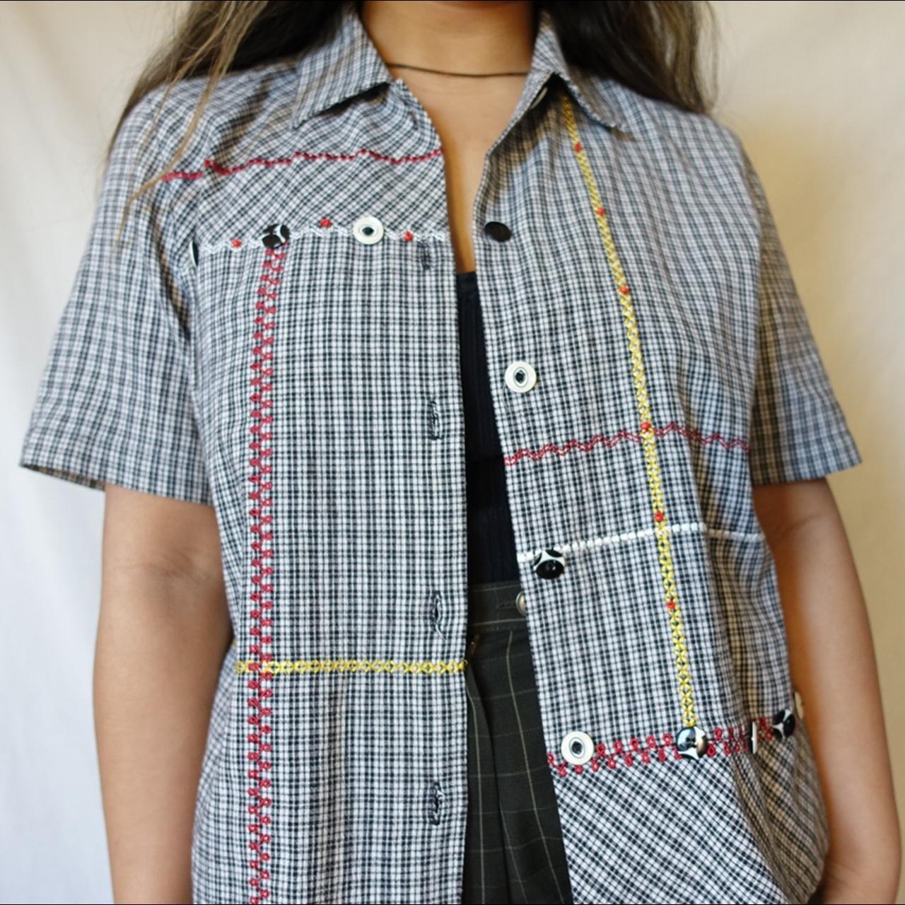 American Vintage Women's Black and White Blouse (2)