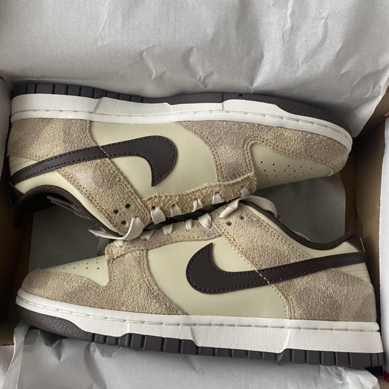 dunk low animal pack giraffe