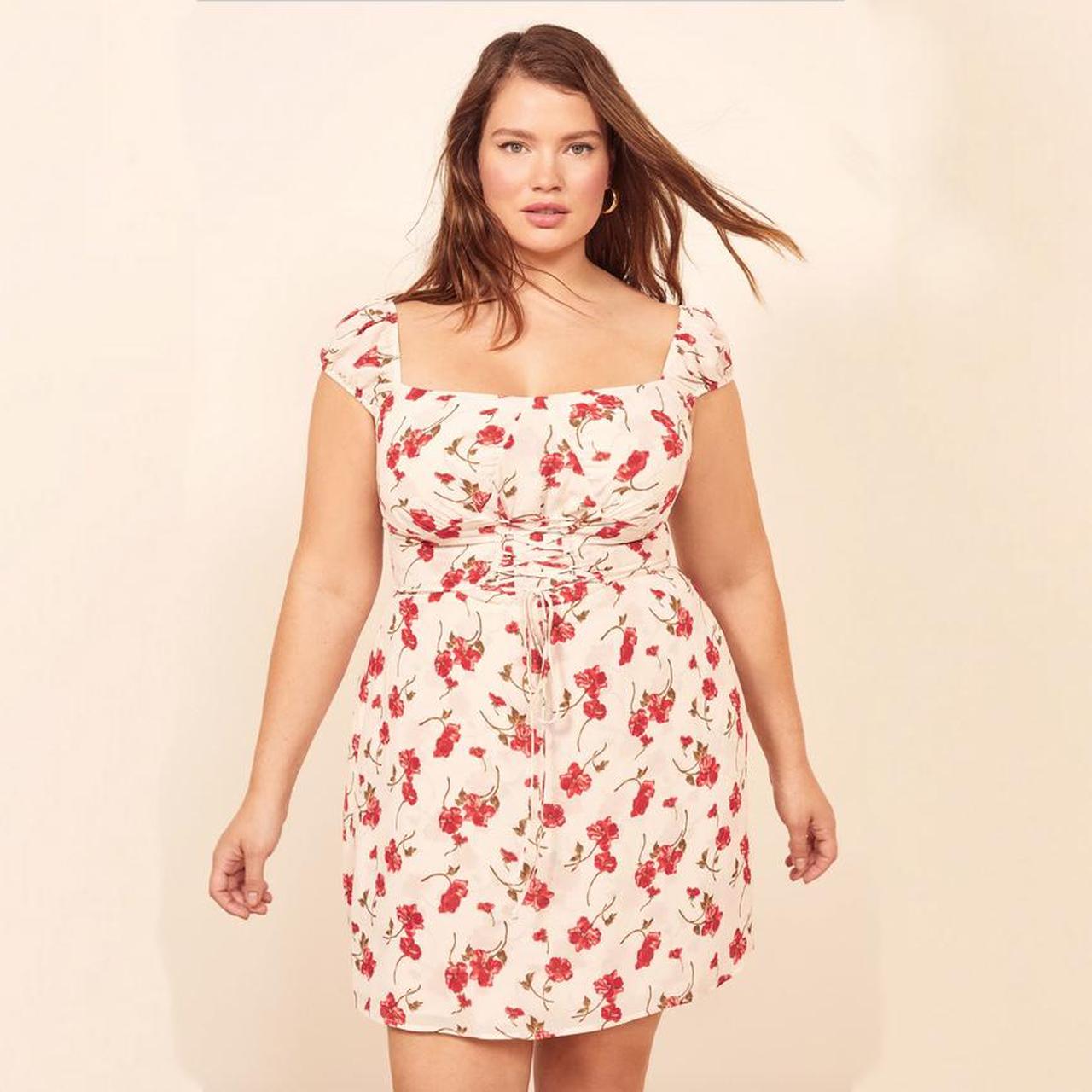 Reformation Jess Dress Size 24 Bought pre-owned Depop